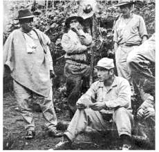 09.jpg (13670 bytes)